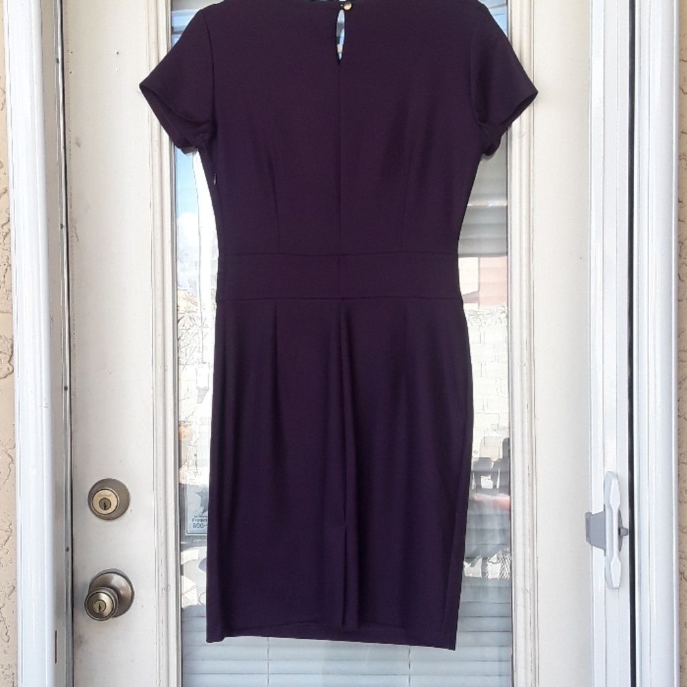 Cloths - Picture 2 of 2